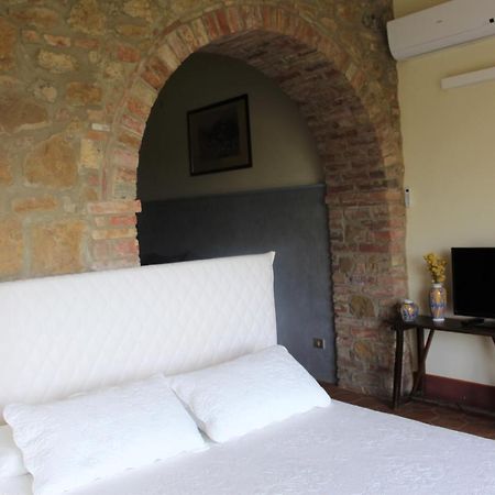 Villa San Bartolomeo Montepulciano Stazione Extérieur photo