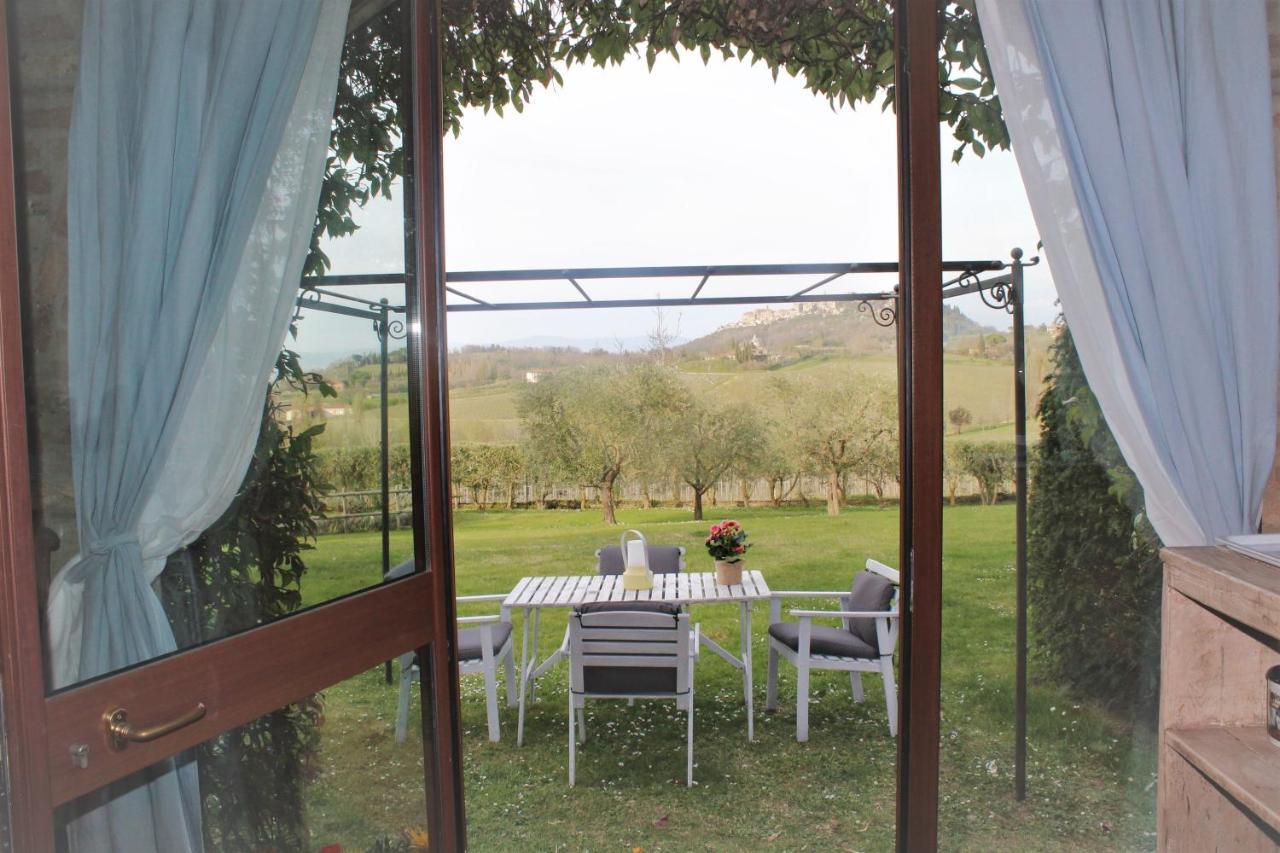 Villa San Bartolomeo Montepulciano Stazione Extérieur photo